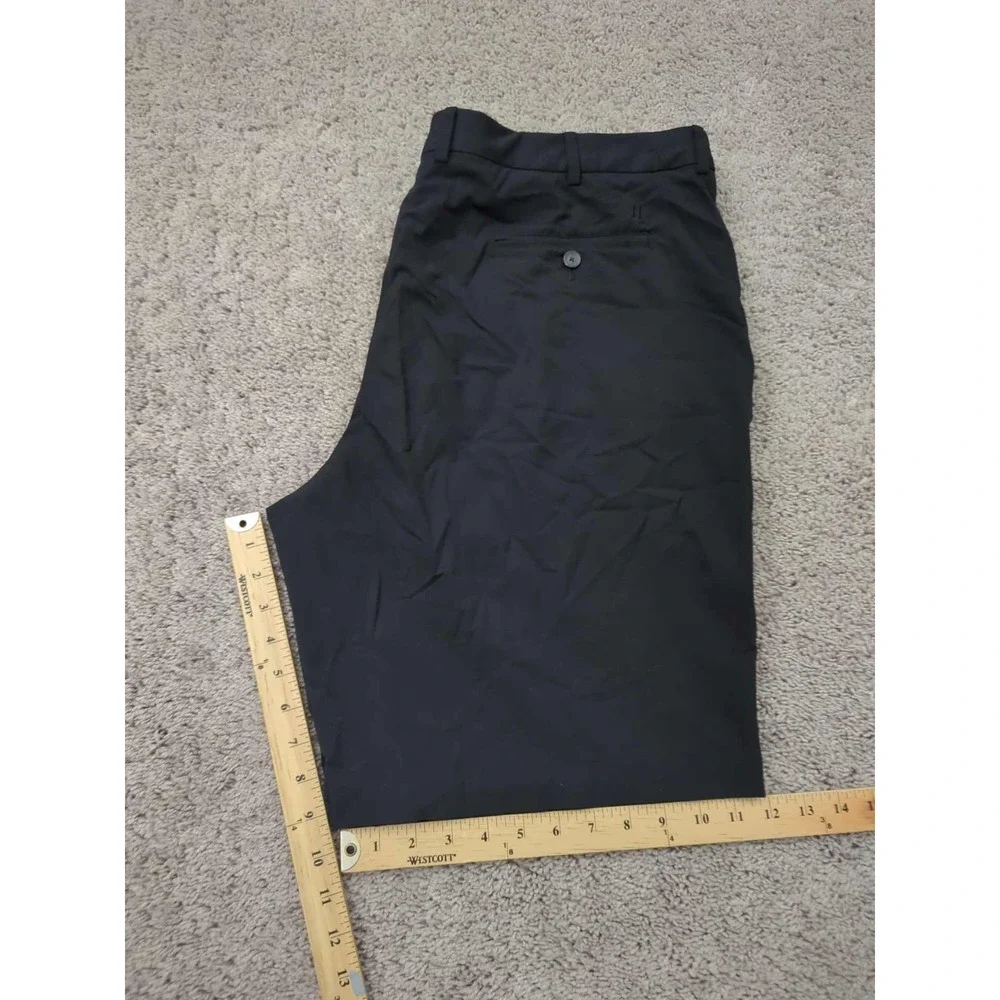 Walter Hagen Shorts Mens 42 Black Inseam: 9.5